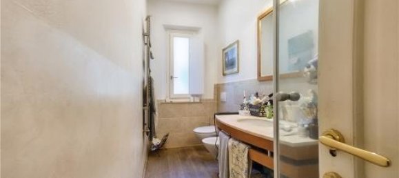 5 rooms House in Scandicci, Italy No. 29228 24