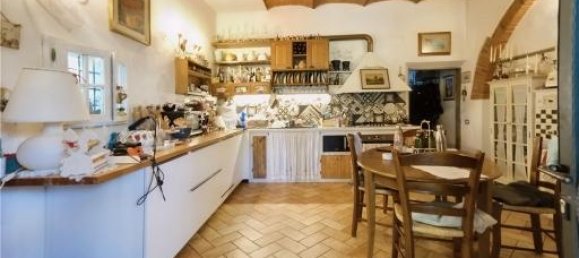 5 rooms House in Scandicci, Italy No. 29228 19
