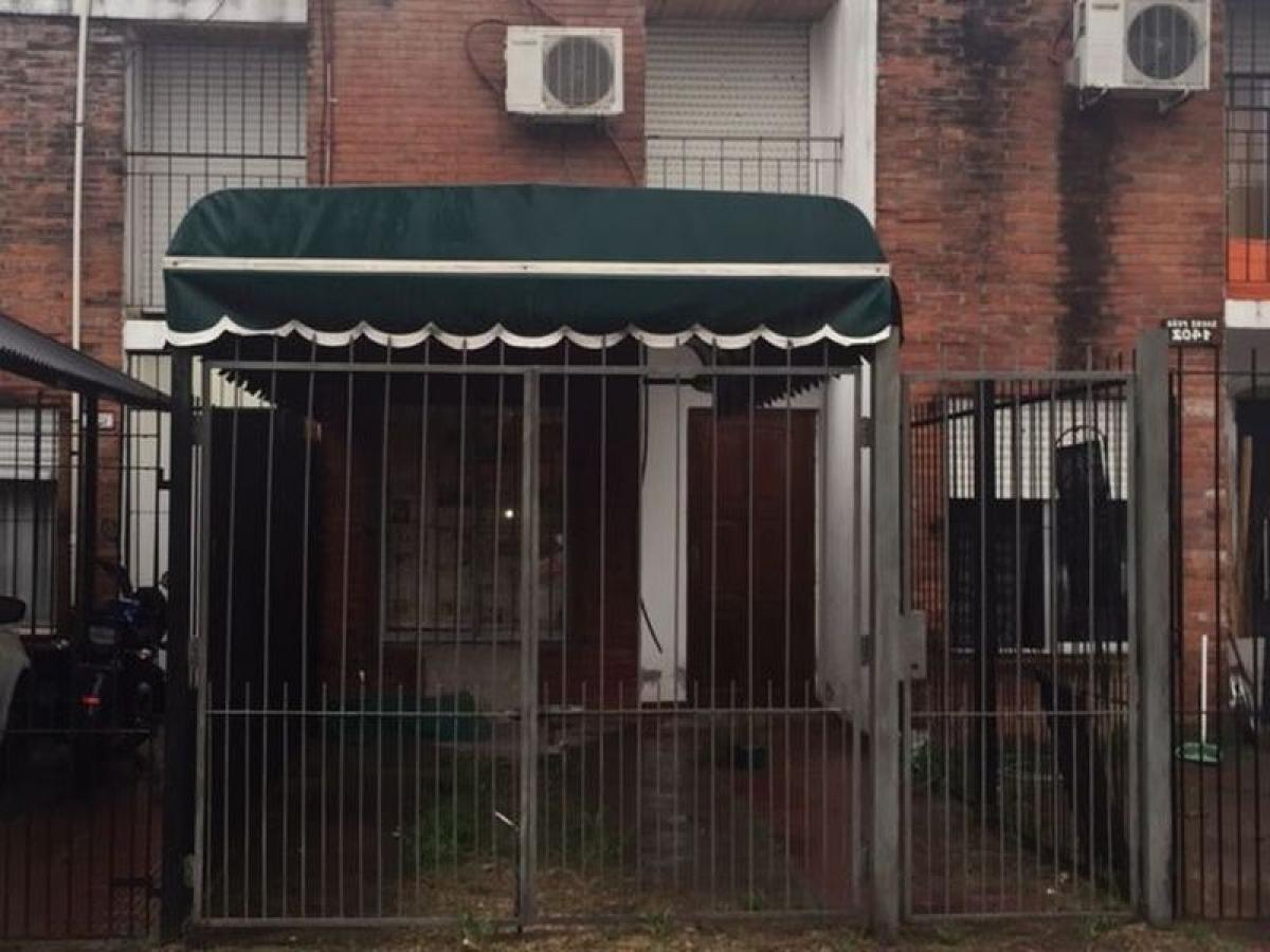 2 bedrooms Apartment in Moreno, Argentina No. 15716