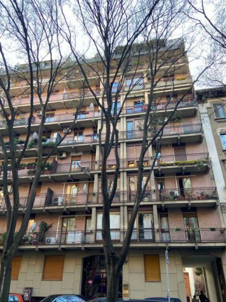 3-Zimmer Wohnung in Milan, Italy, Nr. 273336