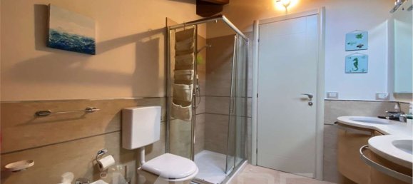 Dúplex de 5 habitaciónes en Formigine, Italy No. 108575 18