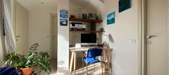 Dúplex de 5 habitaciónes en Formigine, Italy No. 108575 13