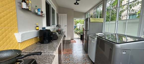 4 bedrooms Cafe / restaurant in Pattaya, Thailand No. 8424 24