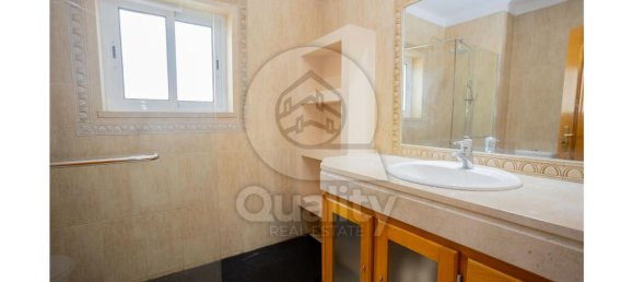 5 bedrooms House in Barreiro, Portugal No. 92226 30