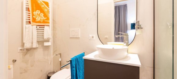 1 chambre Appartement à Rome, Italy No. 148940 4