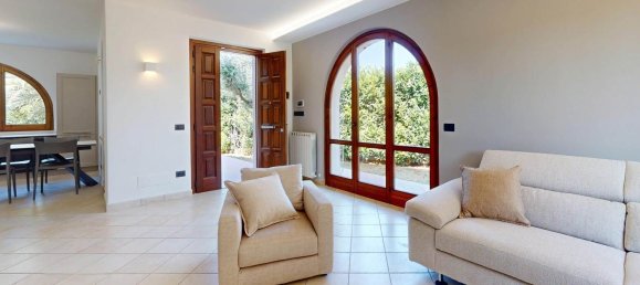 4 Schlafzimmer Haus in Assisi, Italy, Nr. 358338 13