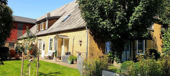 7 rooms Castles in Schleswig-Holstein, Germany No. 61134 5