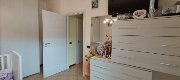 3 bedrooms Apartment in Carrara, Italy No. 50508 9