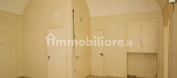 5-Zimmer Büro in Pinerolo, Italy, Nr. 305434 7