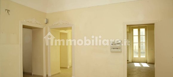 5-Zimmer Büro in Pinerolo, Italy, Nr. 305434 8