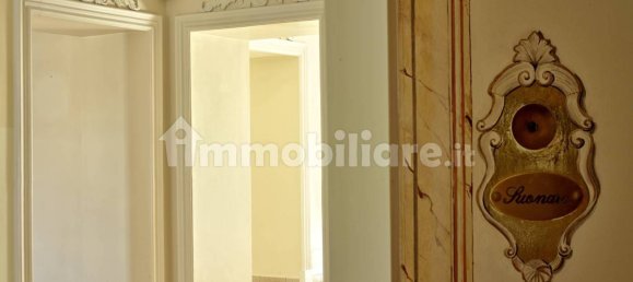 5-Zimmer Büro in Pinerolo, Italy, Nr. 305434 2
