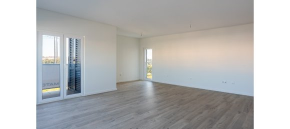 4 bedrooms Apartment in Montijo, Portugal No. 123113 3