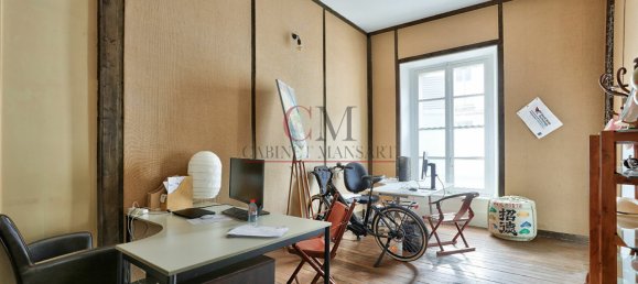 89m² Office in Versailles, France No. 188859 12
