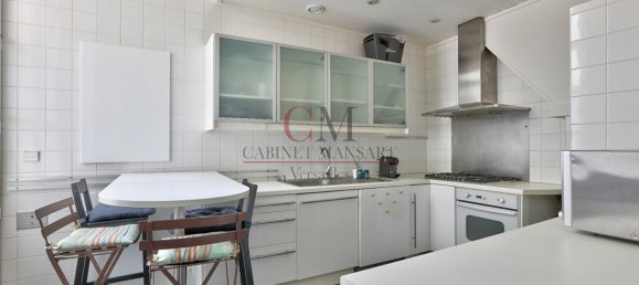 89m² Office in Versailles, France No. 188859 4