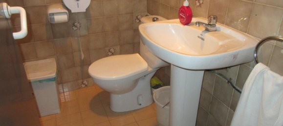 150m² Commercial property in Benidorm, Spain No. 172382 19