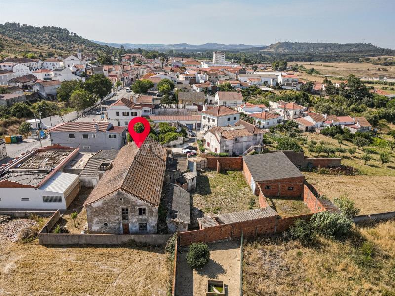 8 bedrooms House in Alcoentre, Portugal No. 265088