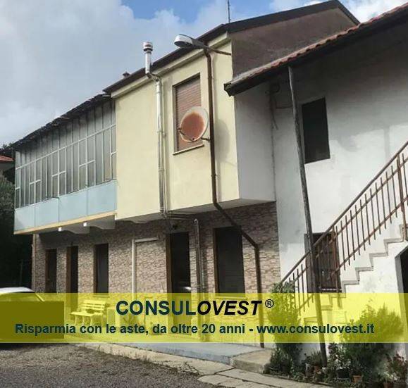 3 غرف نوم منزل في Buscate, Italy رقم 15987