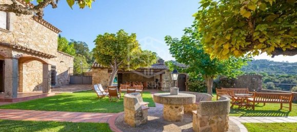 6 bedrooms Commercial property in Calonge, Spain No. 7415 8