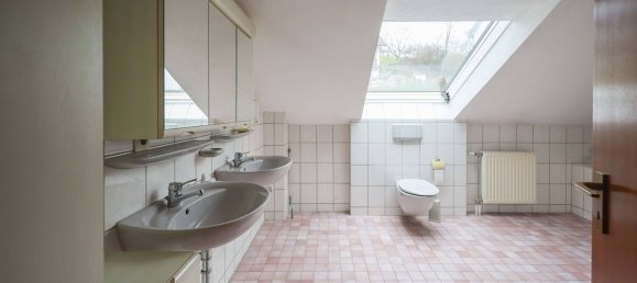 6غرفة منزل في Baden-Wurttemberg, Germany رقم 74990 21