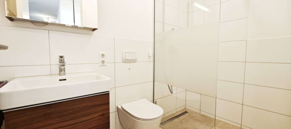 3 bedrooms Apartment in Stuttgart, Germany No. 350780 3