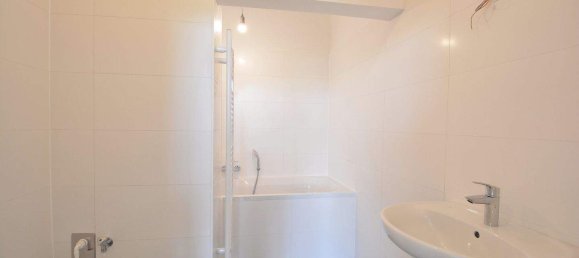 2 rooms Apartment in Penzing, Austria No. 175877 10