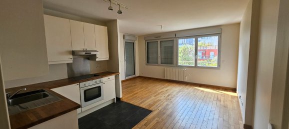 3-Zimmer Wohnung in Lyon, France, Nr. 341988 2