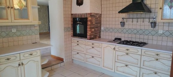 3 Schlafzimmer Haus in Beaune-la-Rolande, France, Nr. 99299 4