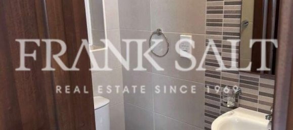 Apartamento de 3 dormitorios en Marsalforn, Malta No. 6002 11