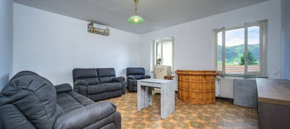 3 bedrooms Villa in Serra Riccò, Italy No. 266630 9