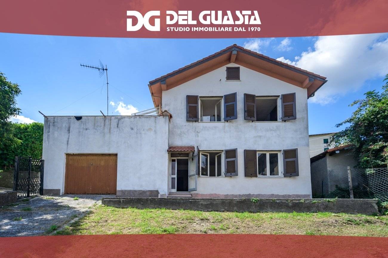 3 bedrooms Villa in Serra Riccò, Italy No. 266630