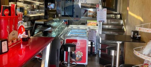 3 rooms Commercial property in Arona, Italy No. 52924 17