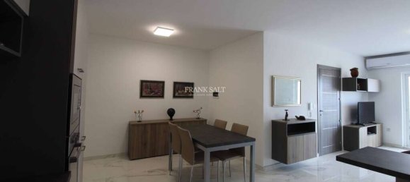 2 bedrooms Apartment in Attard, Malta No. 6605 10