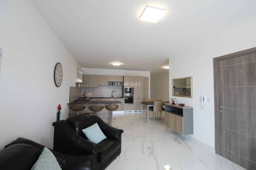 2 bedrooms Apartment in Attard, Malta No. 6605