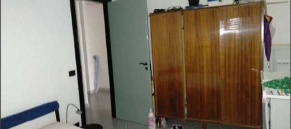 4 rooms Apartment in Latina, Italy No. 100998 6