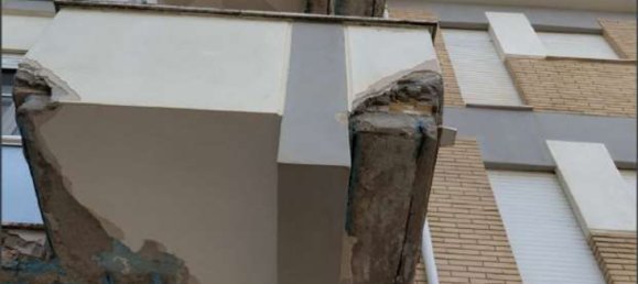 4 rooms Apartment in Latina, Italy No. 100998 2