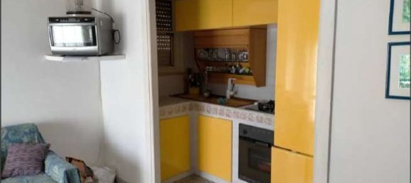 4 rooms Apartment in Latina, Italy No. 100998 3