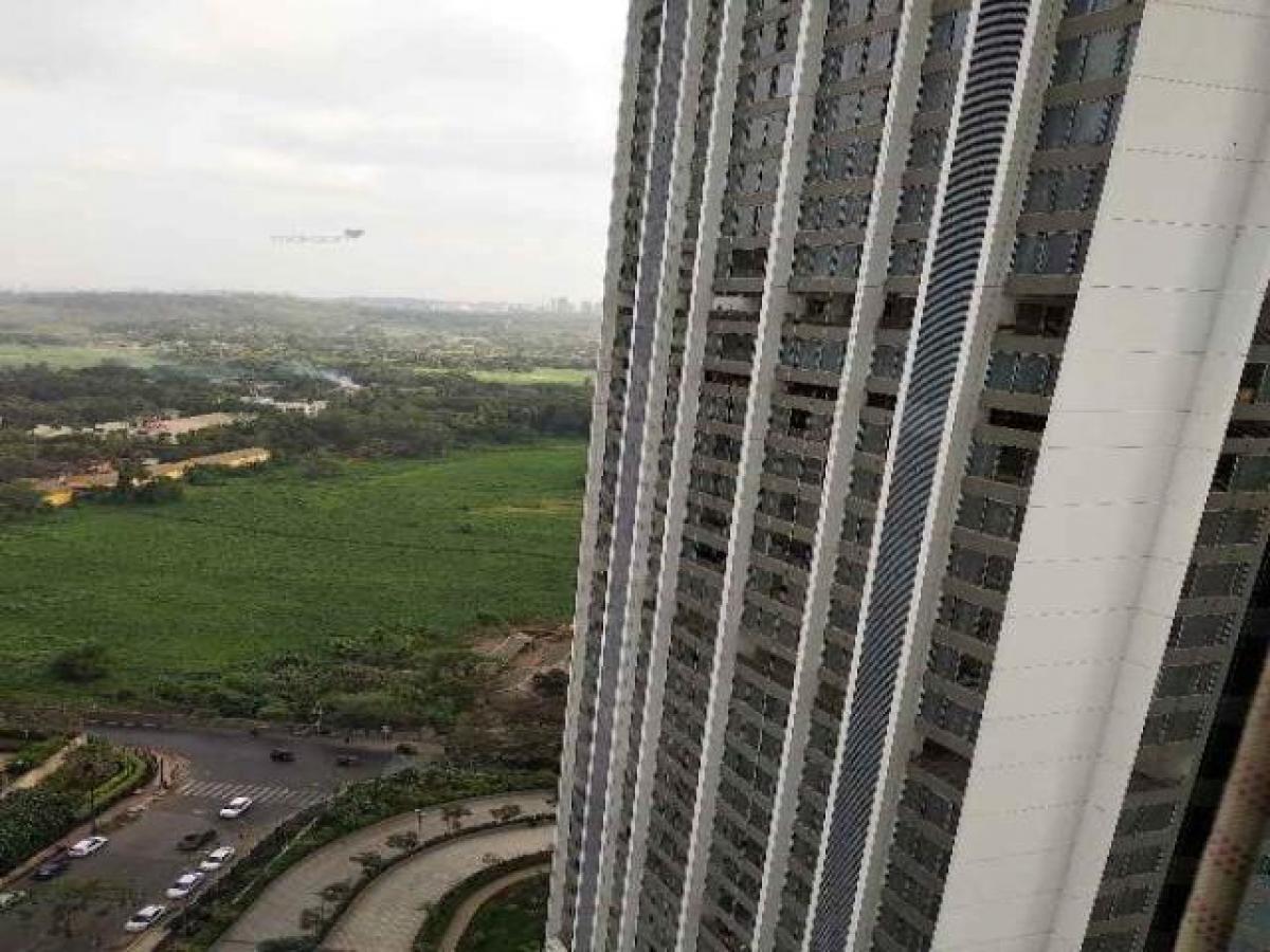 3 bedrooms House in Mumbai, India No. 42879