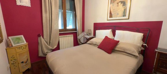 5 rooms Apartment in Genoa, Italy No. 37350 24