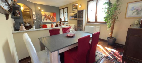 5 rooms Apartment in Genoa, Italy No. 37350 11