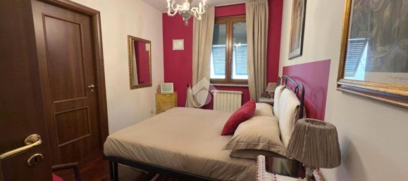 5 rooms Apartment in Genoa, Italy No. 37350 23