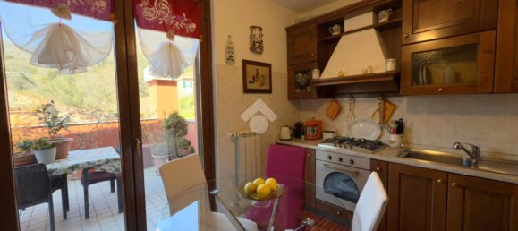 5 rooms Apartment in Genoa, Italy No. 37350 12