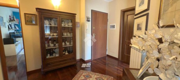 5 rooms Apartment in Genoa, Italy No. 37350 7