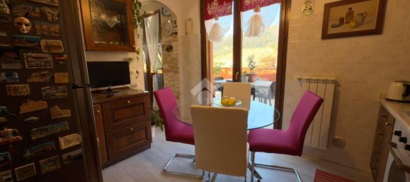 5 rooms Apartment in Genoa, Italy No. 37350 14