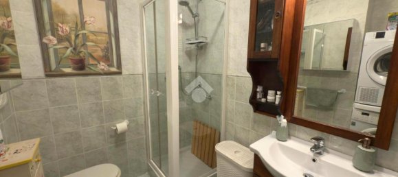 5 rooms Apartment in Genoa, Italy No. 37350 31