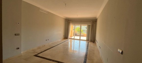 2 Schlafzimmer Wohnung in Estepona, Spain, Nr. 160112 3