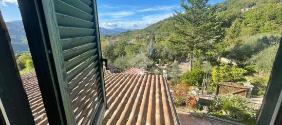 4غرفة شقة في Subiaco, Italy رقم 75768 11