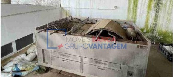 265m² Commercial property in Vila de Frades, Portugal No. 32844 9