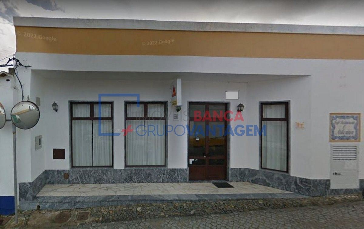 265m² Commercial property in Vila de Frades, Portugal No. 32844