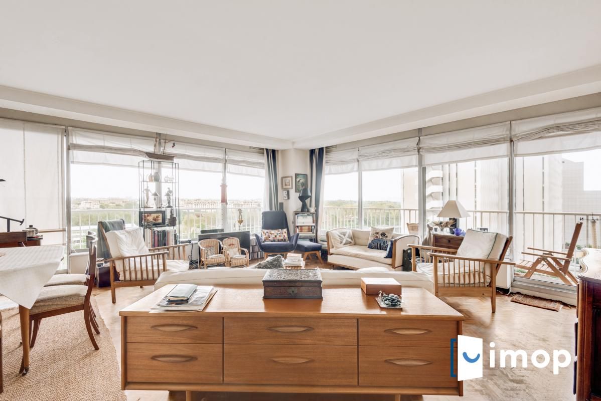 Квартира с 4 спальнями в Пюто, Франция № 299594