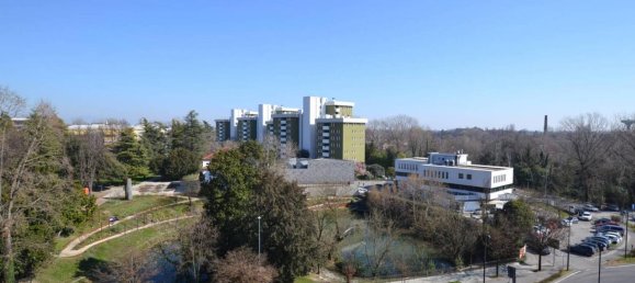 3-salle Penthouse à Pordenone, Italy No. 37500 8